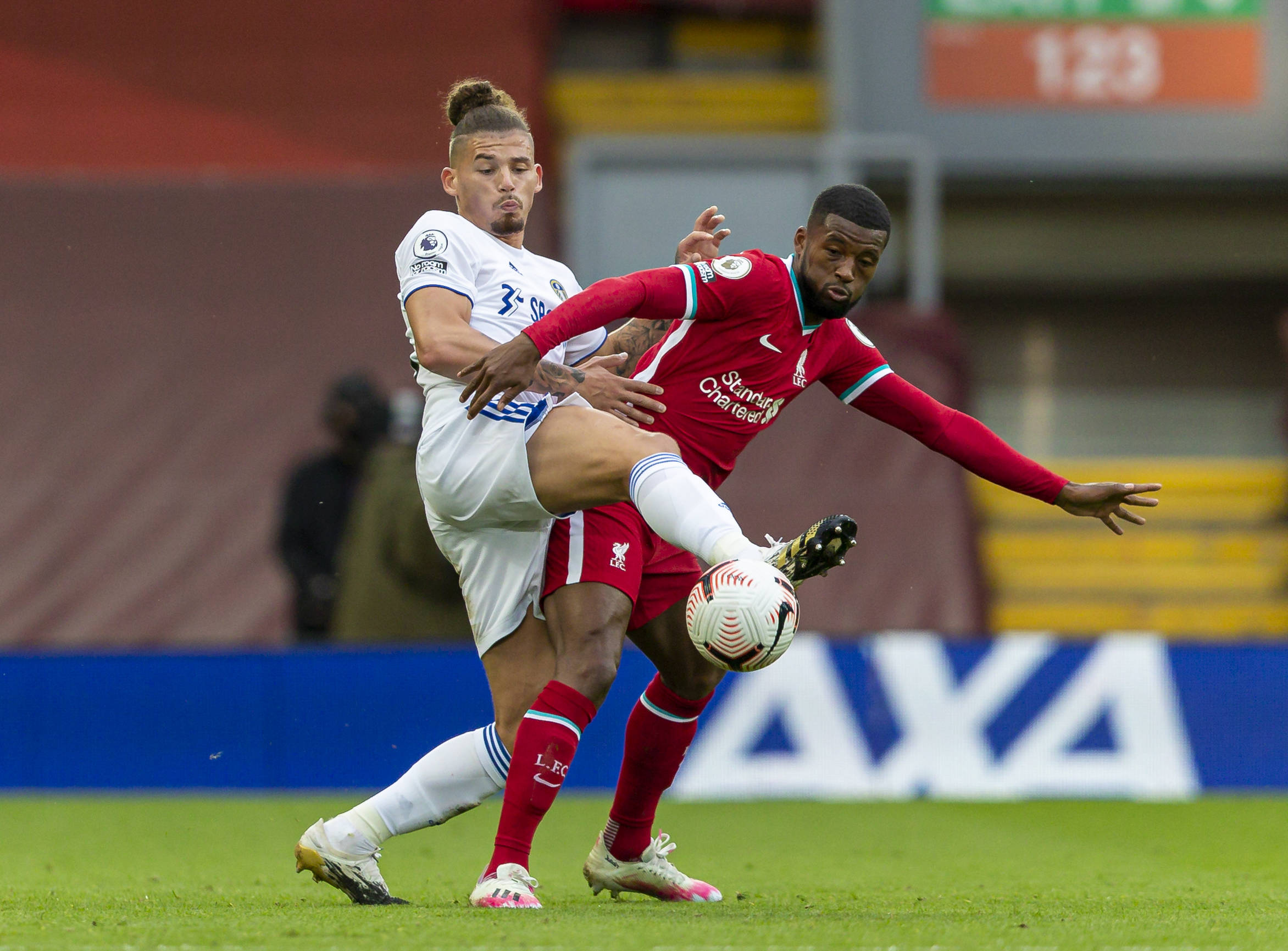 并期待通过 并期待通过