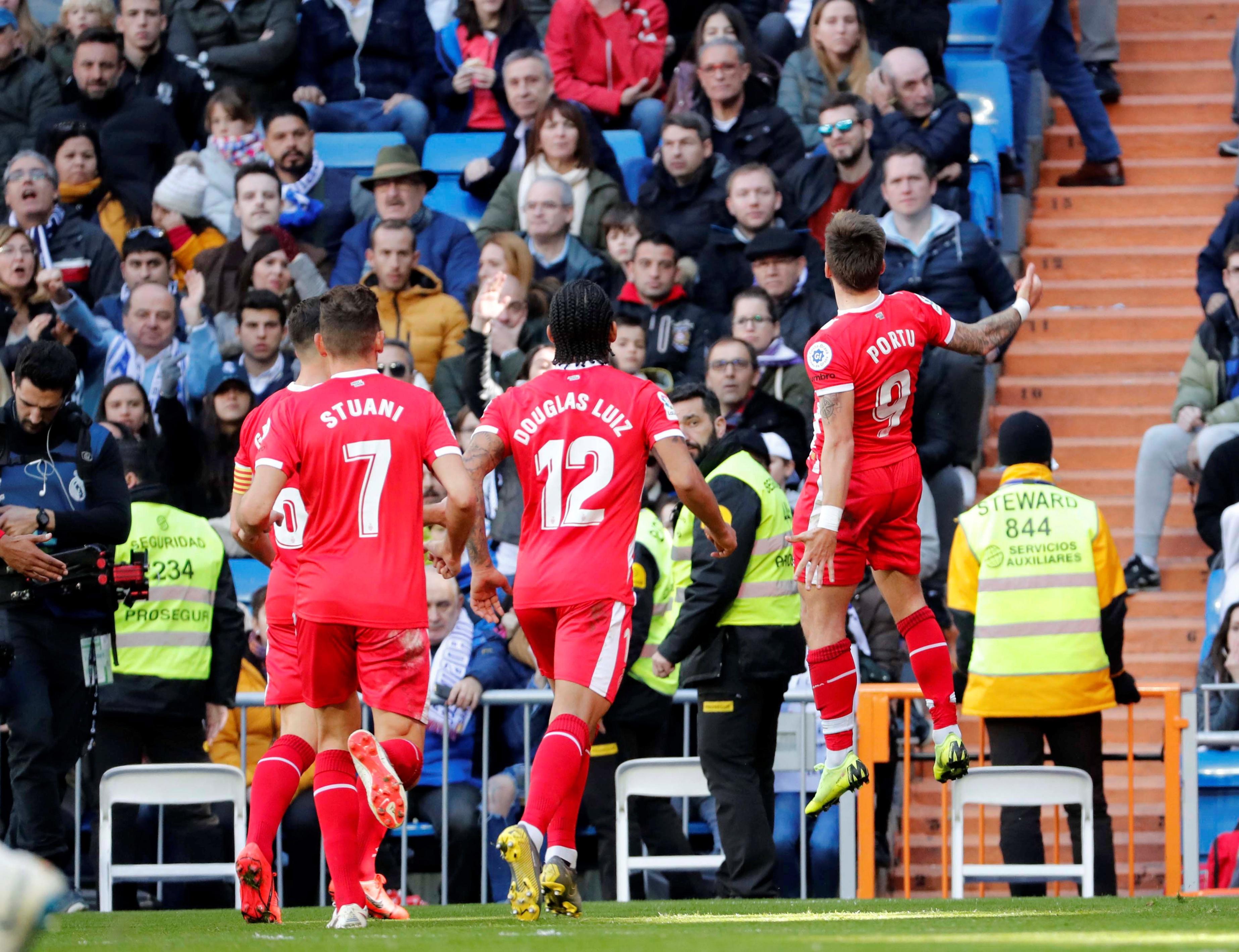 她的存在可 她的存在可